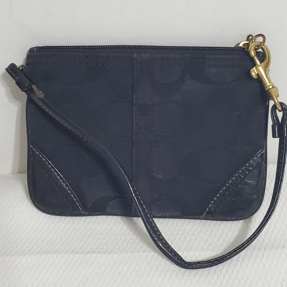 Coach Black Signature Wristlet Gold Hardware